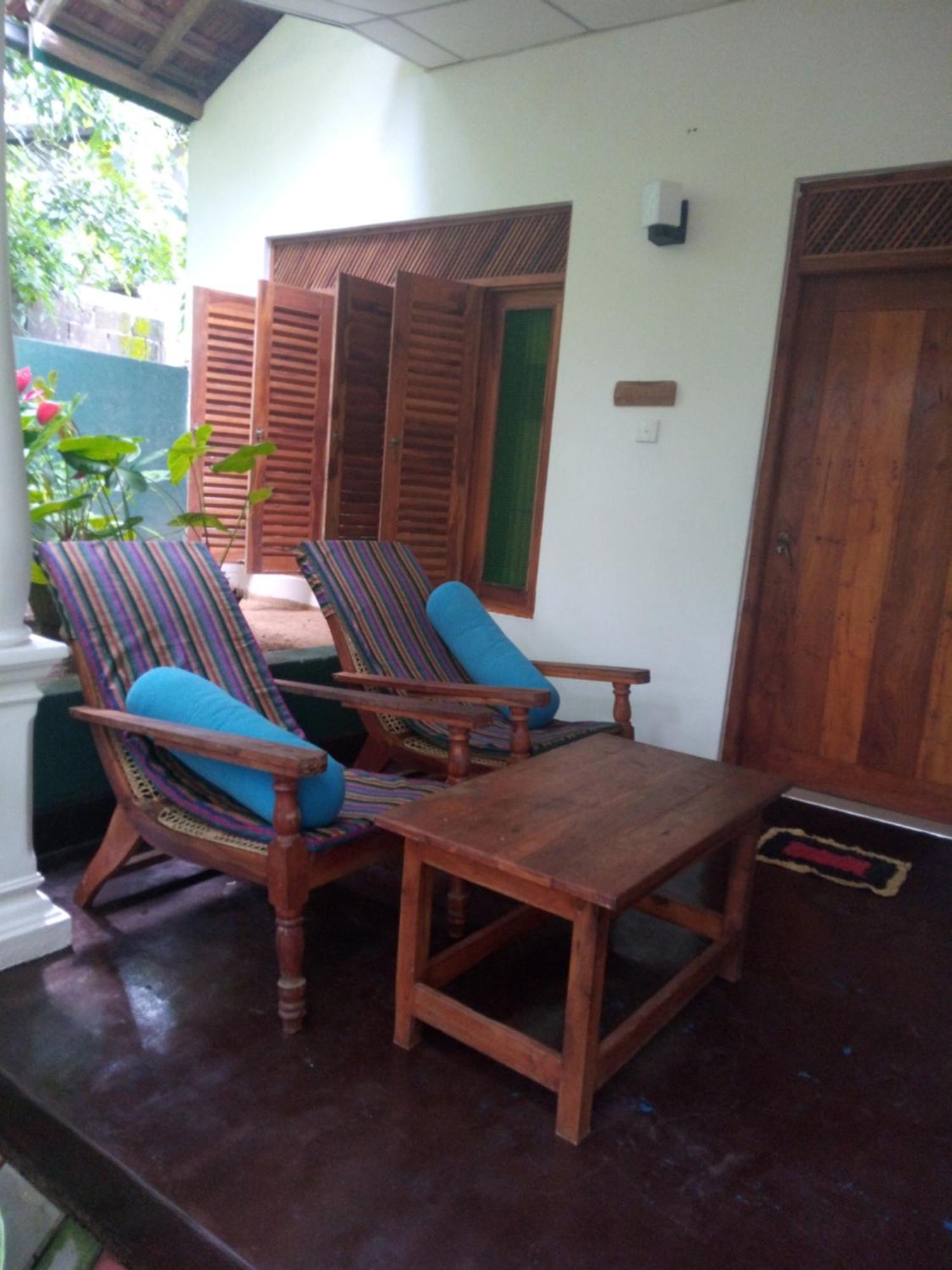 Sansala Guesthouse & Restaurant แทนกาลเล ห้อง รูปภาพ