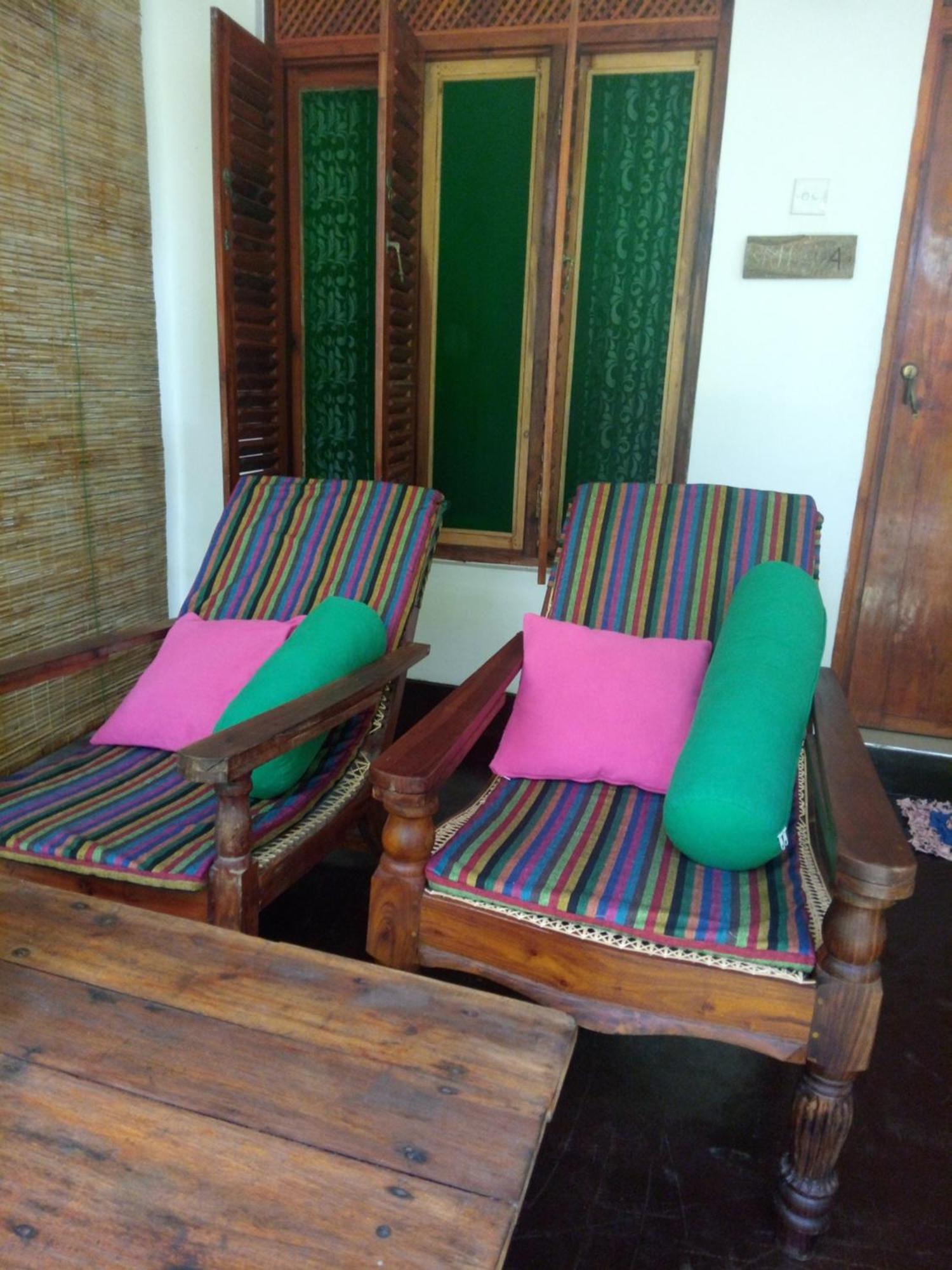 Sansala Guesthouse & Restaurant แทนกาลเล ห้อง รูปภาพ